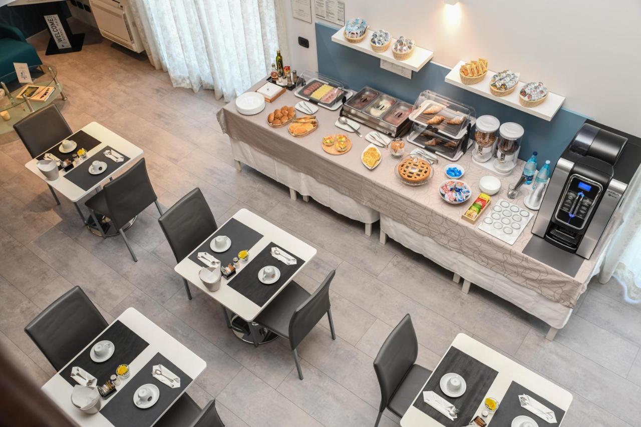 Bed and Breakfast Garda Diamant Дезенцано-дель-Гарда Екстер'єр фото
