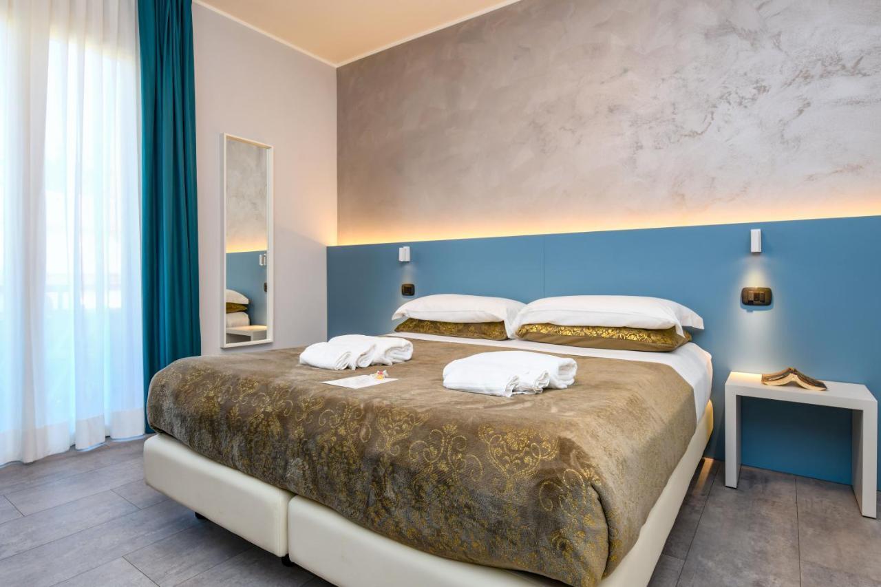 Bed and Breakfast Garda Diamant Дезенцано-дель-Гарда Екстер'єр фото