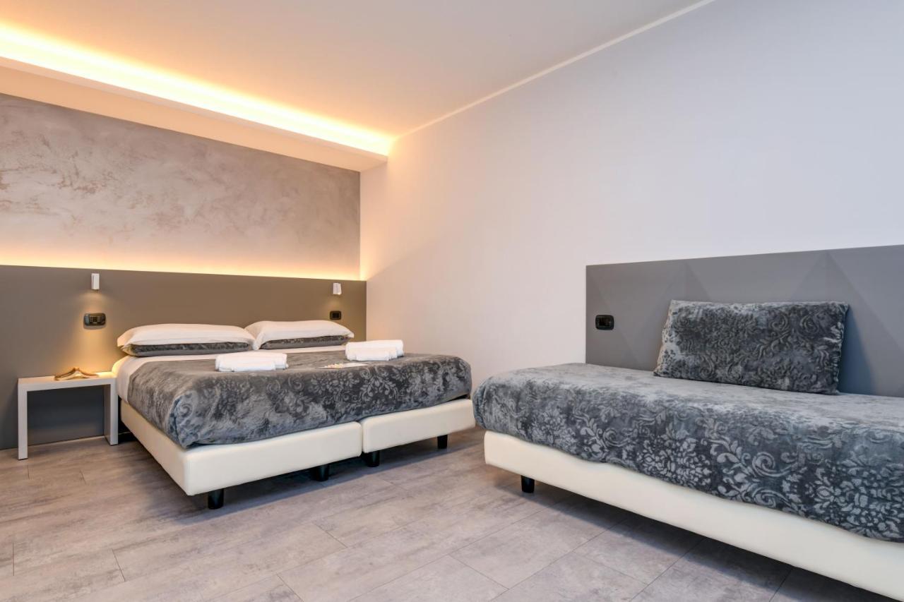 Bed and Breakfast Garda Diamant Дезенцано-дель-Гарда Екстер'єр фото